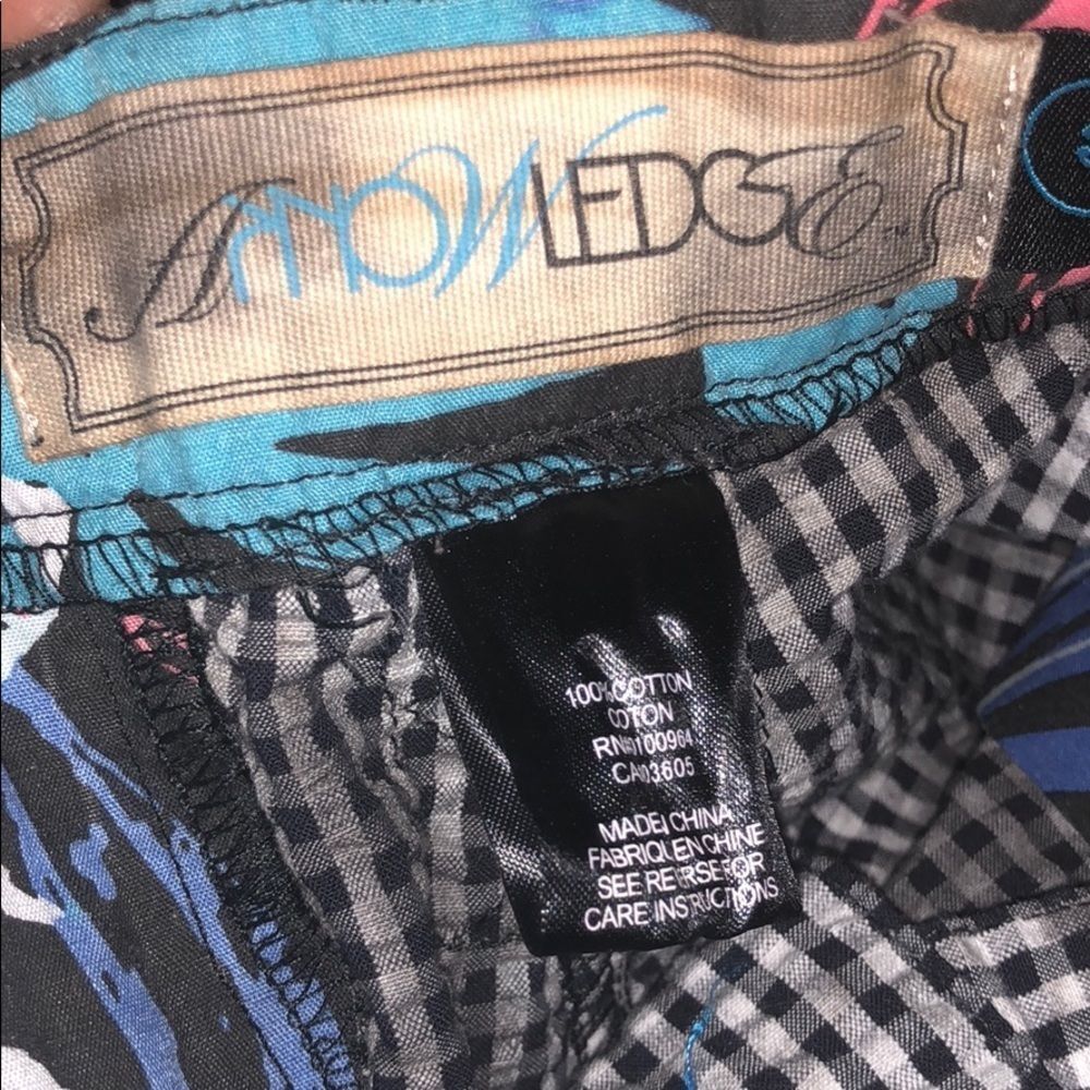 Aknowledge‎ Shorts - Picture 8 of 10